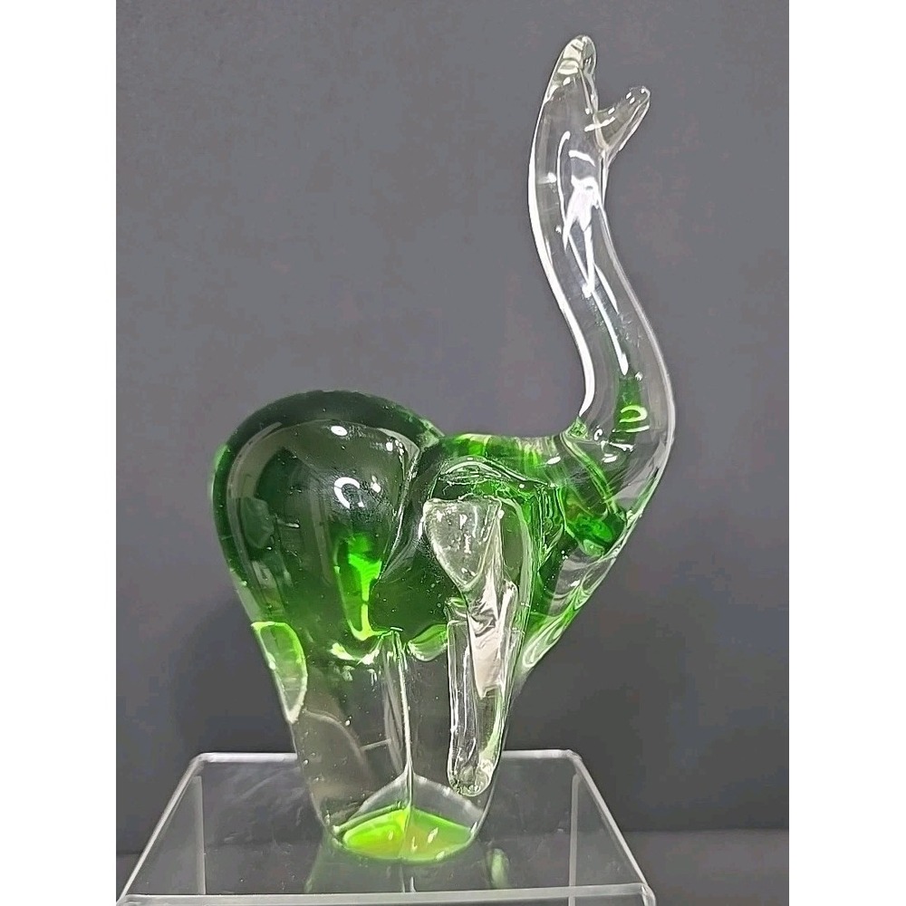 Fifth Avenue Crystal Elephant Figurine Green/Clear